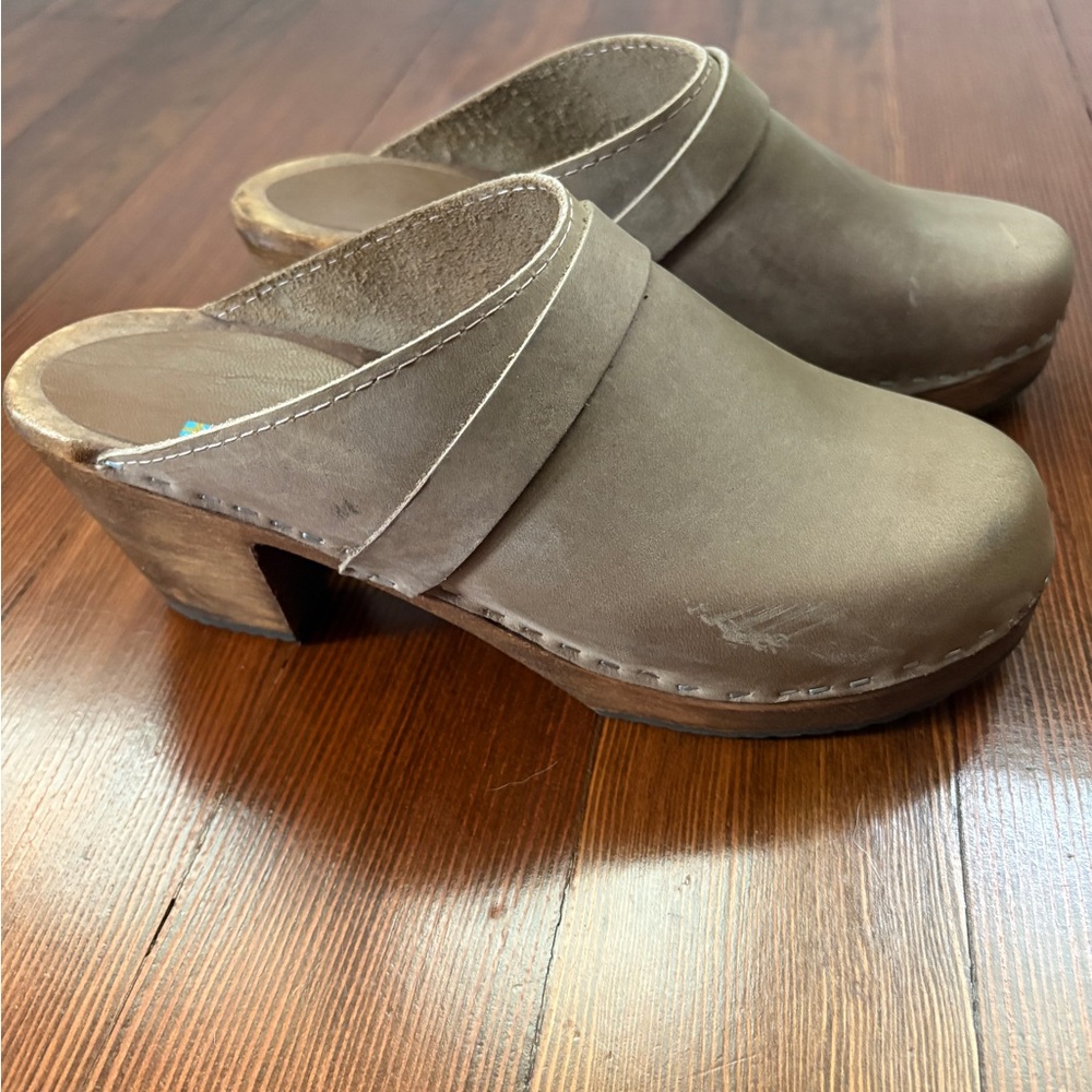 Swedish Clogs, High Heel Classic from Lotta From Stockholm Taupe Leather